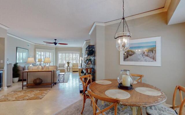 5205 Hampton Place South