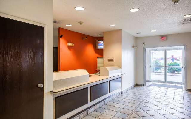 Motel 6 New Braunfels, TX