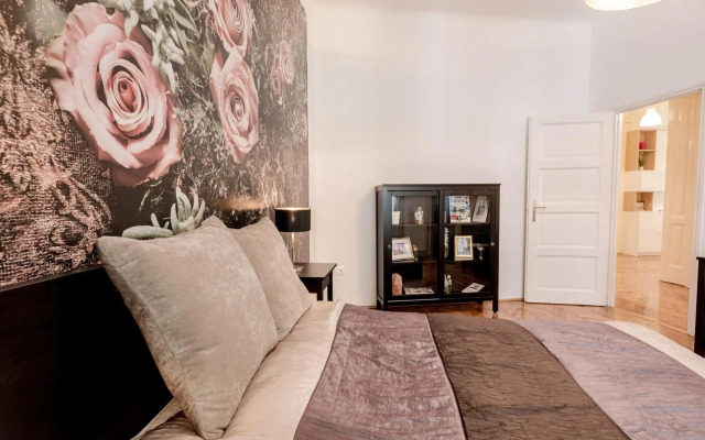 Gellért Family Suite