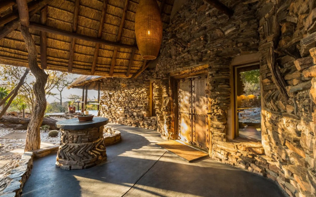Impodimo Game Lodge