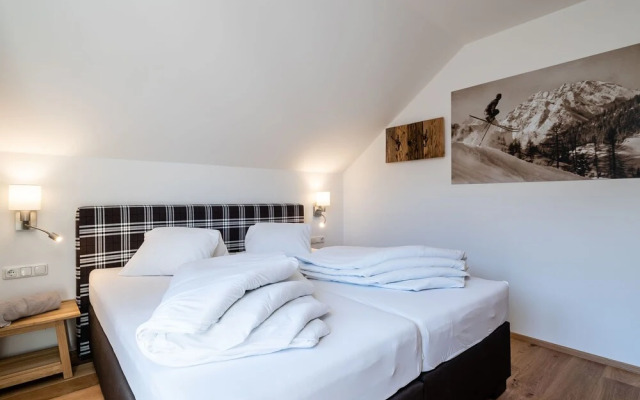 Fancy Chalet In Sankt With Sauna Jacuzzi And Ski Storage