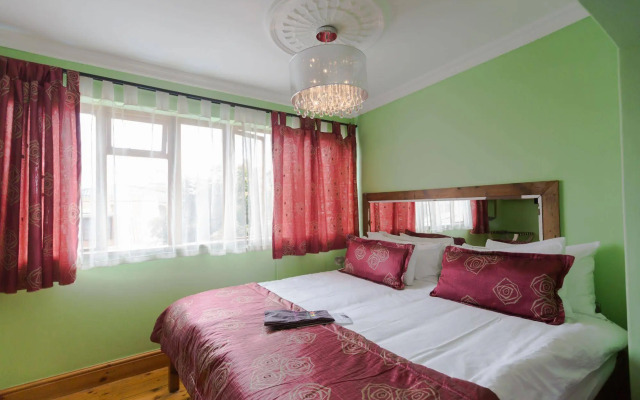 Sweet Lemon Boutique Bed & Breakfast