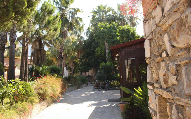 Nirvana Apart Hotel
