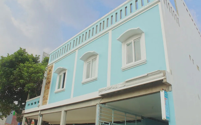 Guesthouse Putri Griya Fikarda by ZUZU