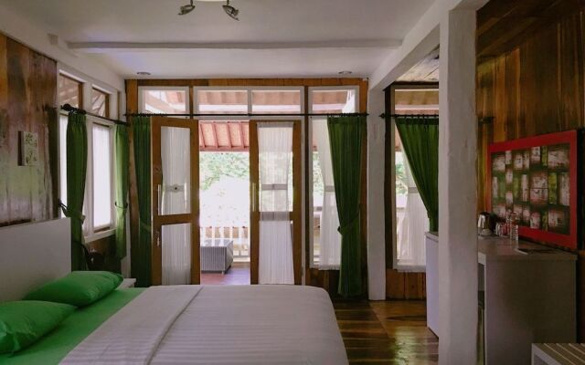 White Orchid Eco Resort