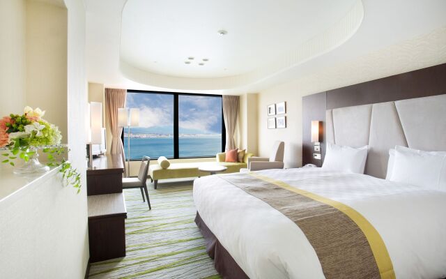 Lake Biwa Otsu Prince Hotel