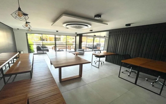 Miramar Box Bessa