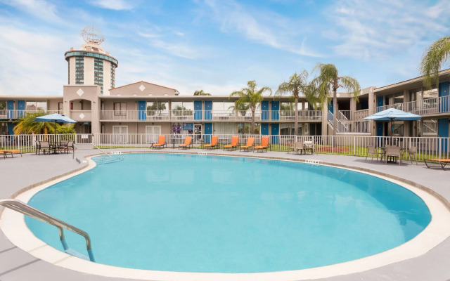 Howard Johnson by Wyndham Orlando/International Drive