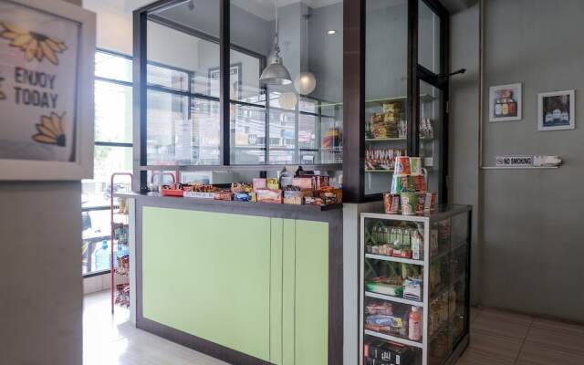 Reddoorz Plus Near Simpang Puncak Jelutung Jambi