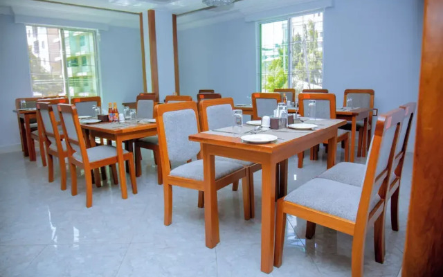 Hotel Rolax
