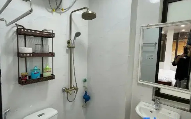 HC Luxury Apartment 02