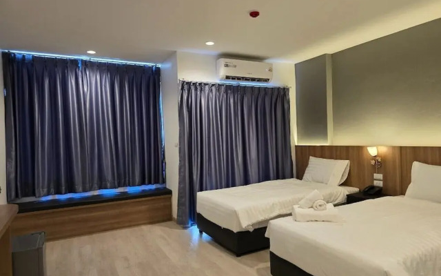 Manee Mantra Hotel Kanchanaburi