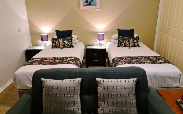 Oyster Cove Chalet