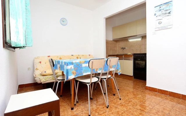 Apartments by the sea Rogoznica - 10338