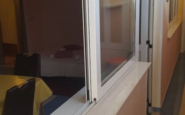 Studio in Split, With Wonderful City View and Wifi