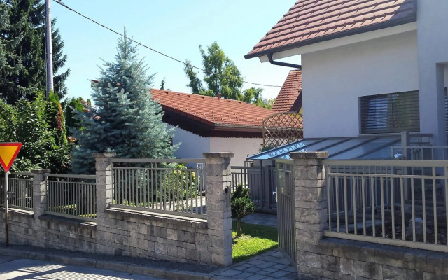 Studio EMMA Ljubljana - FREE parking, AC, Wifi