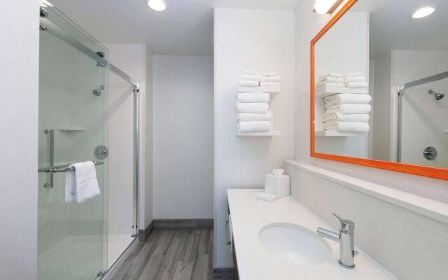 Hampton Inn & Suites Buena Park