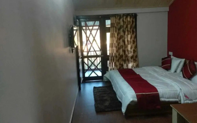 Hotel Devine Point by ADB Rooms