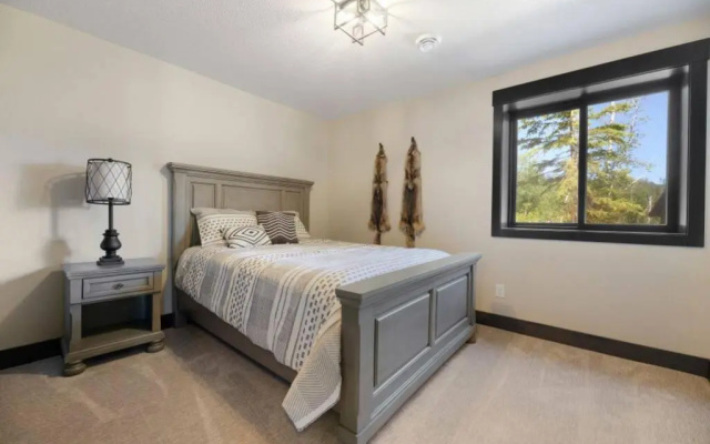 24 KARAT Lodge at Terry Peak