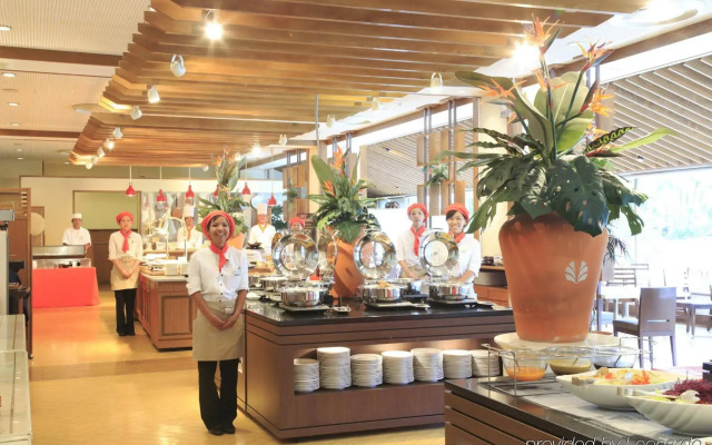 Art Hotel Ishigakijima