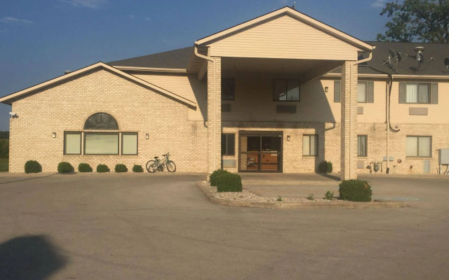 Motel 6 Portland, IN