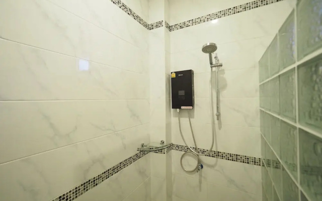 Chanapha Residence (SHA Extra Plus)