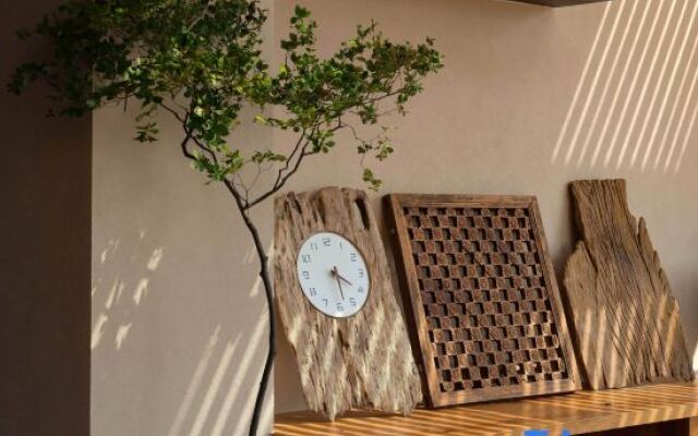 Dali Wu'er Yinshe VILLA Banshan Seaview Homestay (Erhai store)