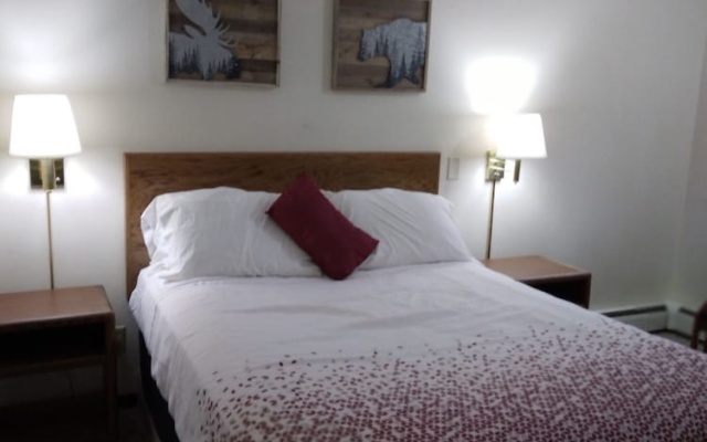 Northwoods Motels