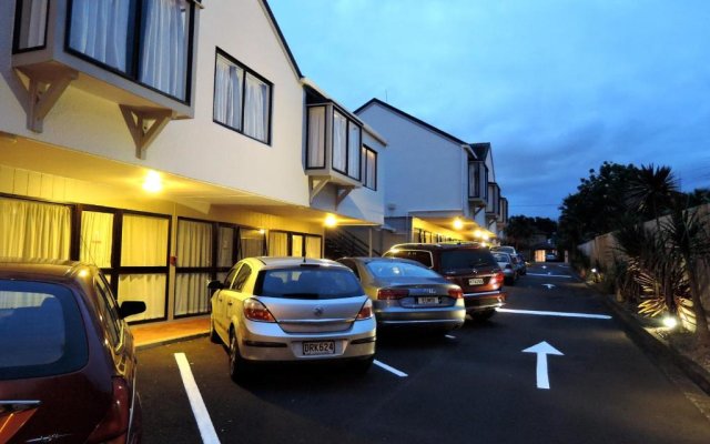 Anzac Court Motel