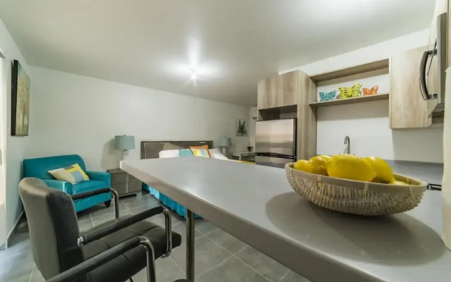 Turibana Plaza Suite 8