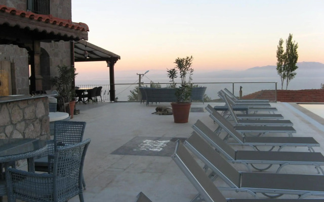 Assos Sunaba Kasri - Special Class