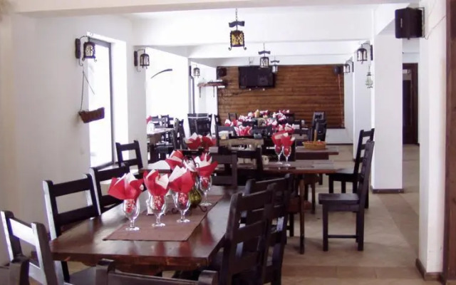Pension Taverna Pietrei Craiului