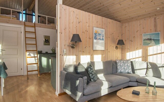 Attractive Holiday Home at Beachfront in Jutland