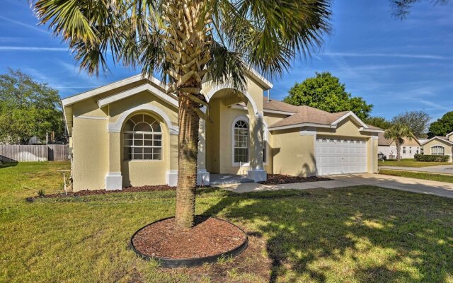 Cozy Nook Villa w/ Pool: 10 Mi to Park Entrance!