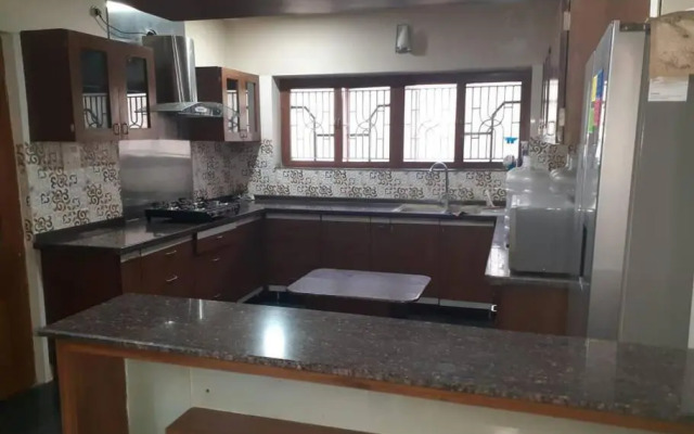 Jubilee Hills,..Duplex House Fully furnished