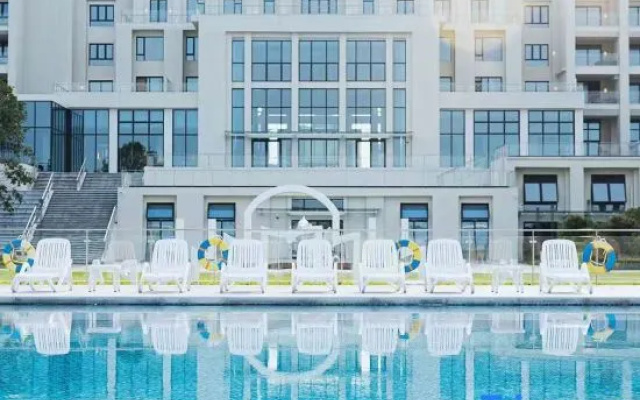 The PATA Hotel