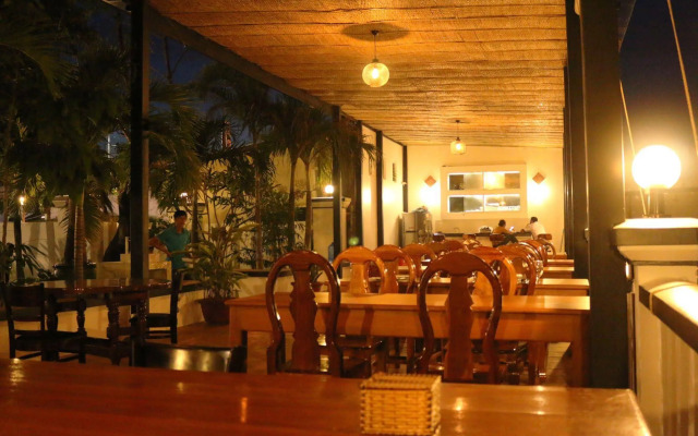 Boutique Kampot Hotel