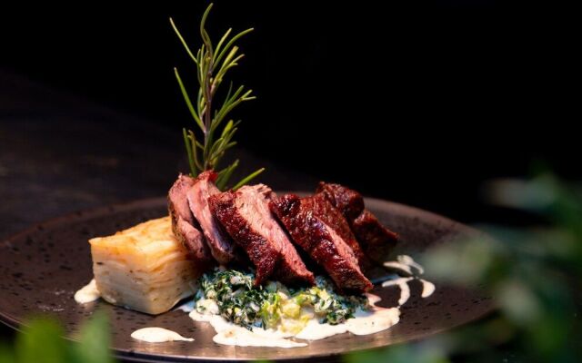 The Chesterton Hotel