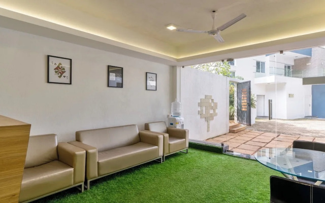 Treebo Midvalley Residence