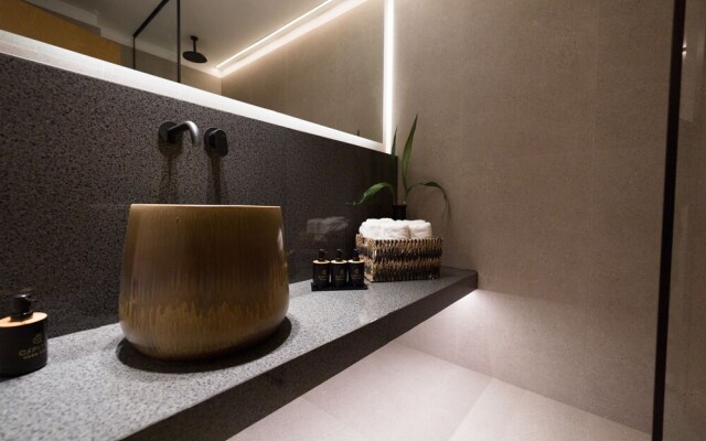 Capital Luxury Suites