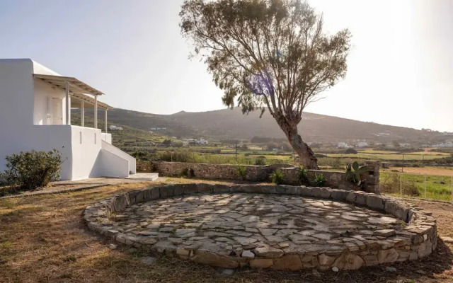Myrsini Traditional Hillside Cottage