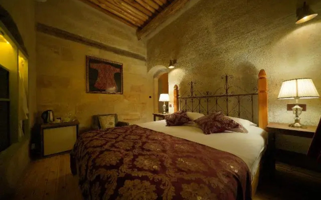 Takaev Cave Hotel