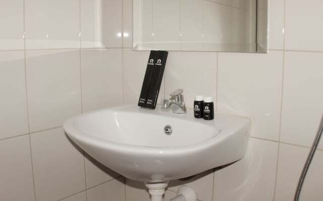 Comfy And Tidy Studio At Riverview Jababeka Apartment