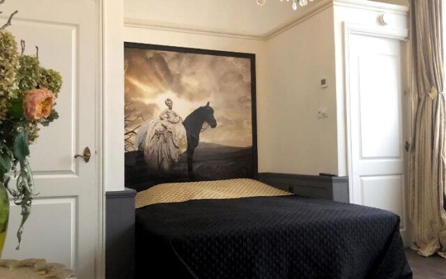 Bed & Breakfast 1680