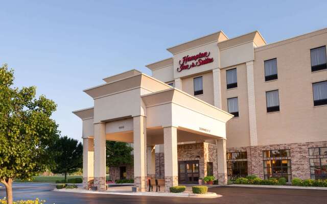 Hampton Inn & Suites Addison