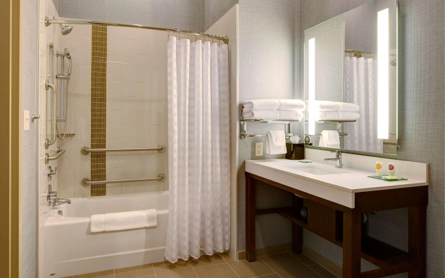 Hyatt Place St. Paul/Downtown