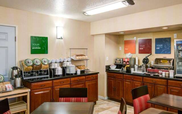 Comfort Inn Redding Near I-5