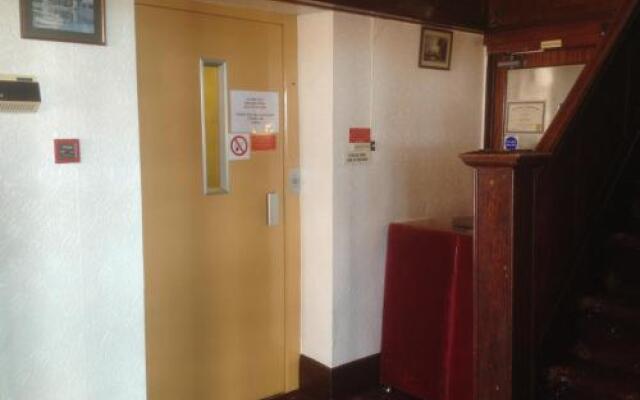 OYO Delton Hotel Blackpool Pleasure Beach