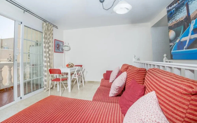 Las Arenas II apartment with pool Caleta de Fuste