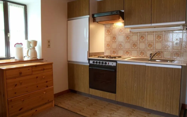 Farmhouse Near Afritzer See & Verditz Trails